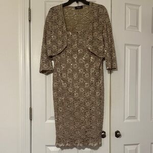 R & M Collection Elegant Sequined Lace Dress with Jacket. Size US 14